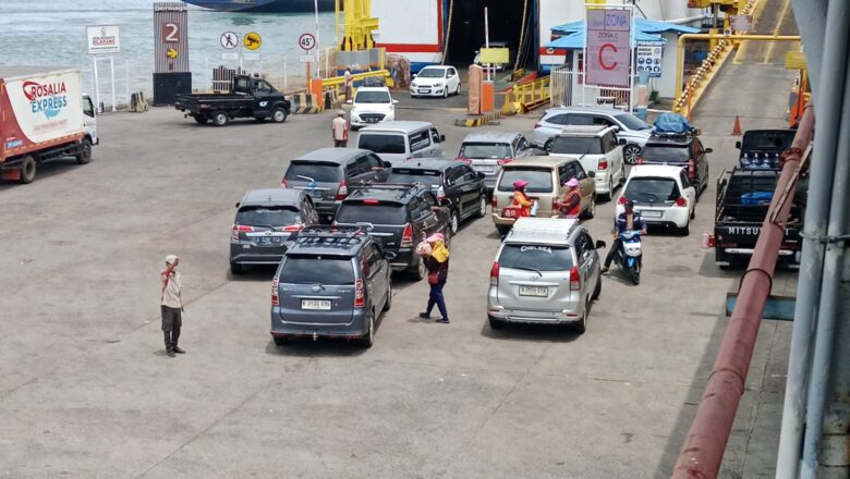 Penumpang Kapal Protes, Peniadaan Tarif Eksekutif tidak berlaku sama Dengan Merak