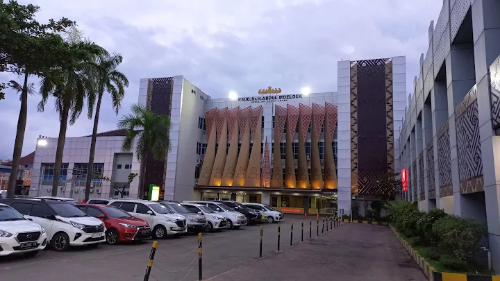 Diduga RSUD Abdul Moeloek Tipu Pasien BPJS