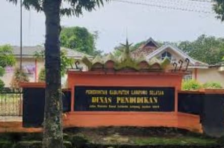 Besok Sejumlah Elemen Masyarakat Jati Agung Lakukan Aksi Demo Disdik dan Kejari Lampung Selatan