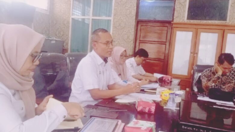Hearing Bersama Komisi III DPRD Lamsel, Kadiskes Komitmen Peningkatan Kualitas Pelayanan Kesehatan Diluar Atau Didalam Gedung Faskes