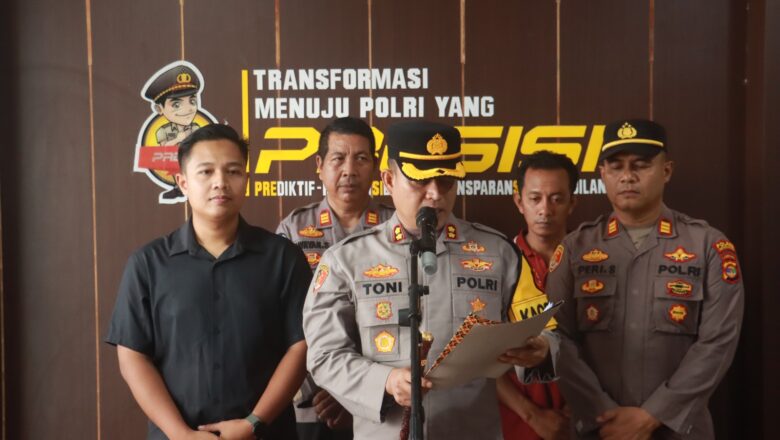 Pria Bacok Dua Warga di Dalam Toko ditangkap, Motif terungkap.