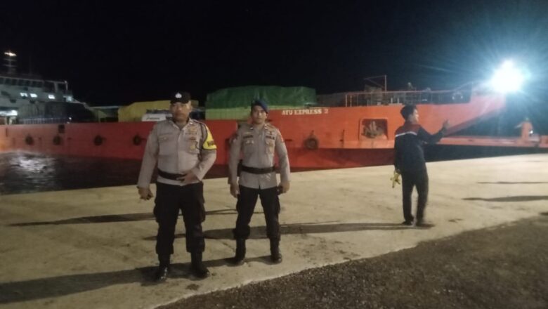 Polisi Amankan Kapal Sandar Perdana di Pelabuhan PT SMA, 34 Truk Turun dari Ayu Express 2 BBJ