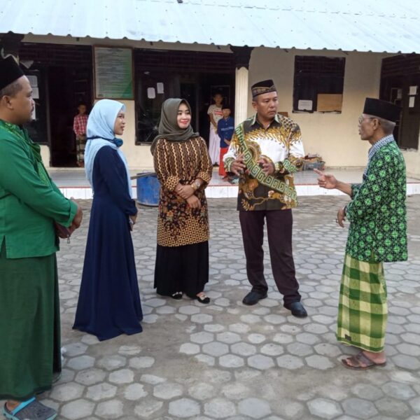Ketua DPC PKB Lampung Selatan Pilih “Bungkam” Saat Dugaan Pungli PIP di SMP Queen Al-Amin Mencuat