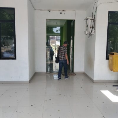 Kantor DLH Penuh Sampah Seperti Kantor Tak Berpenghuni